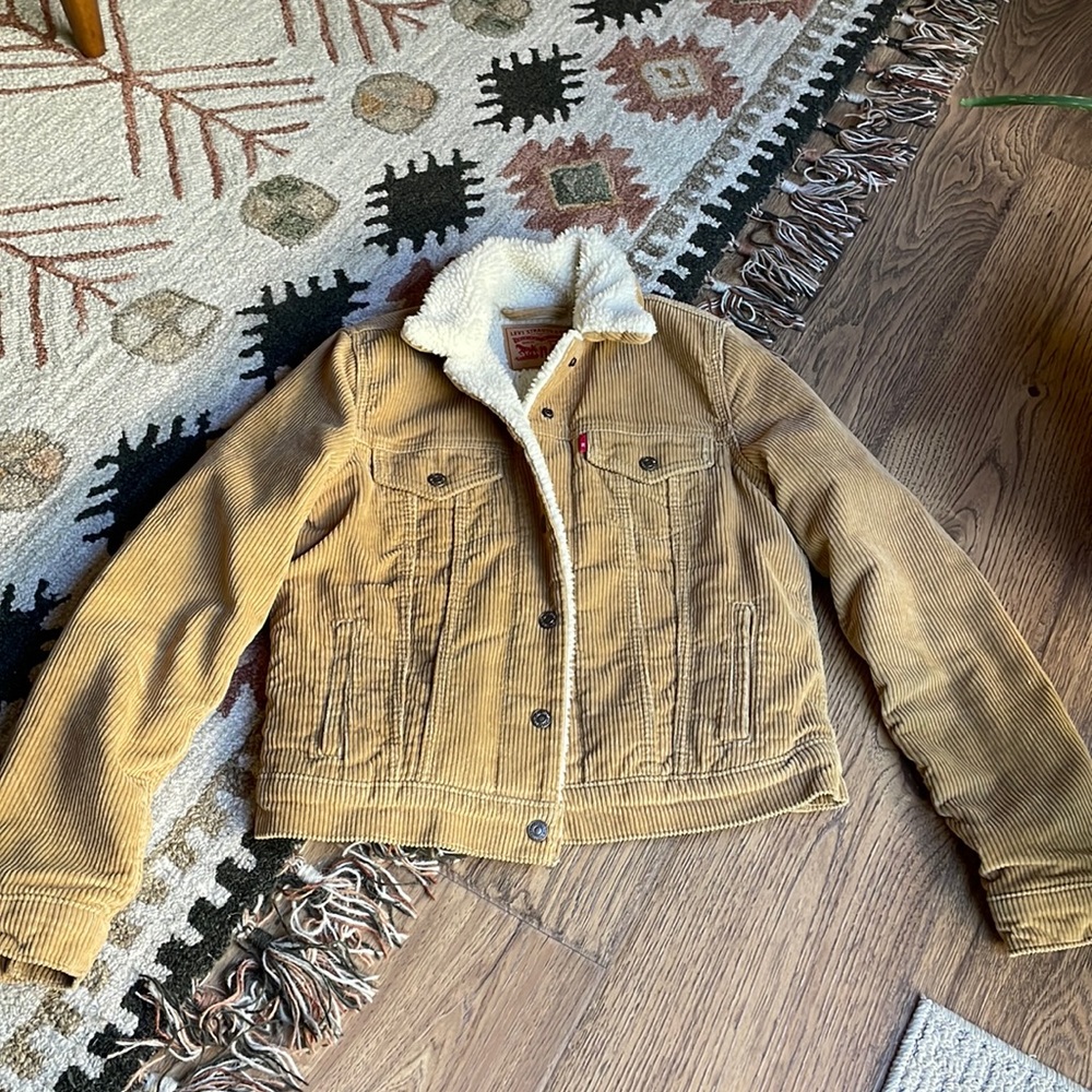 LEVI’S SHERPA TRUCKER JACKET XS